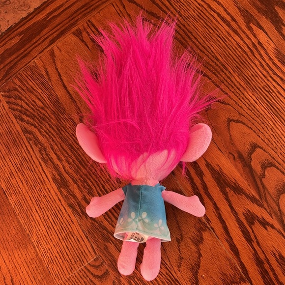 Super Cute DreamWork’s Trolls Movie Poppy Plushie. - Picture 2 of 3
